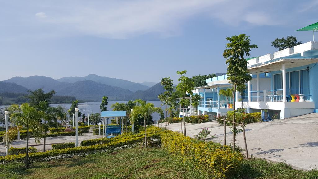 Phloenlom Chomdao Hotel Ban Kha Esterno foto